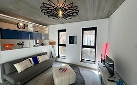 Loft 202